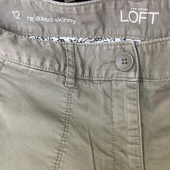 The Loft Green Pants Size 12 Relaxed Skinny - Picture 5 of 6